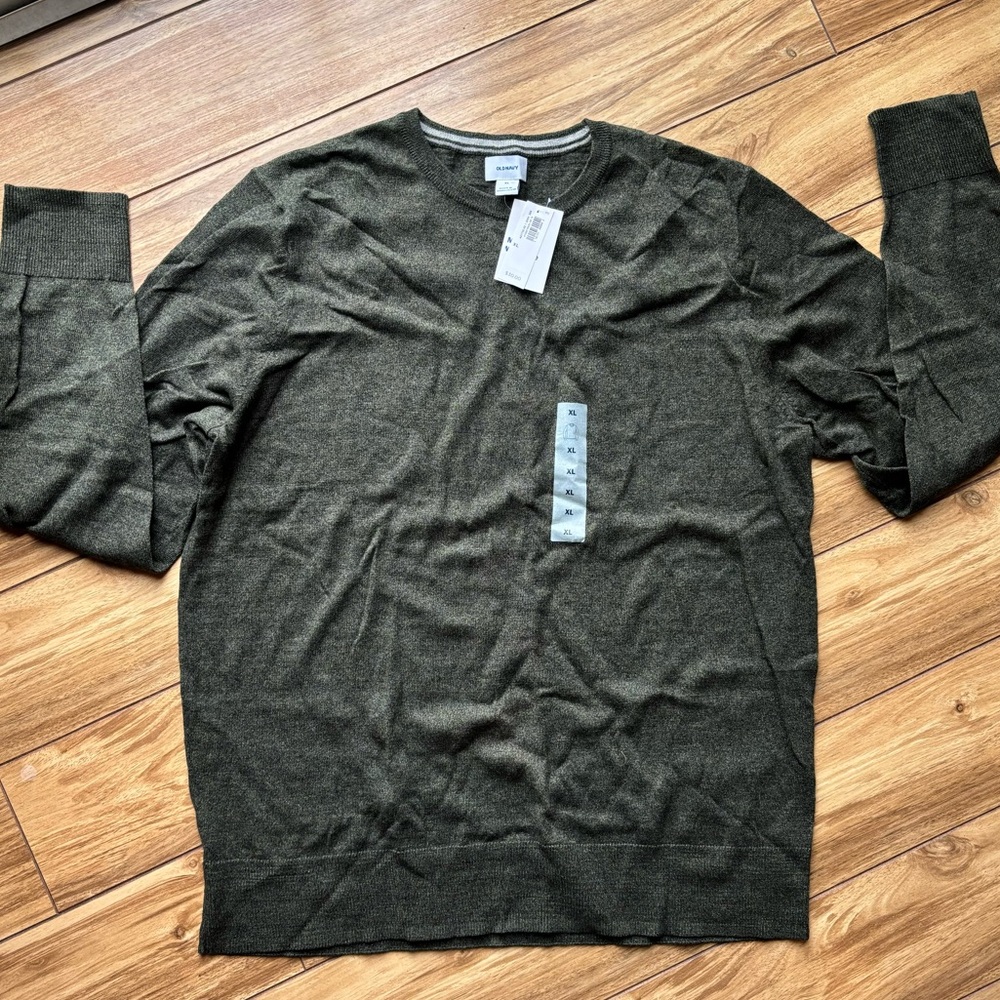 NWT Old Navy Olive Knit Sweater